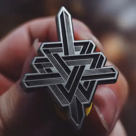 Pin de metal personalizado