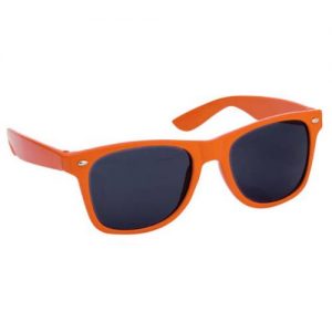 Gafas de sol opacas en color naranja